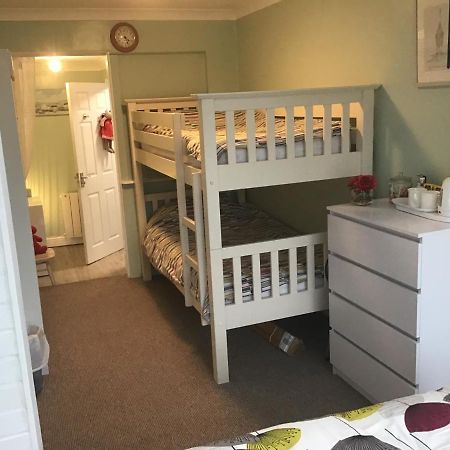 Apps B&B Poole Ngoại thất bức ảnh